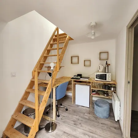 Bed and breakfast Chambre-studio Avec Mezzanine